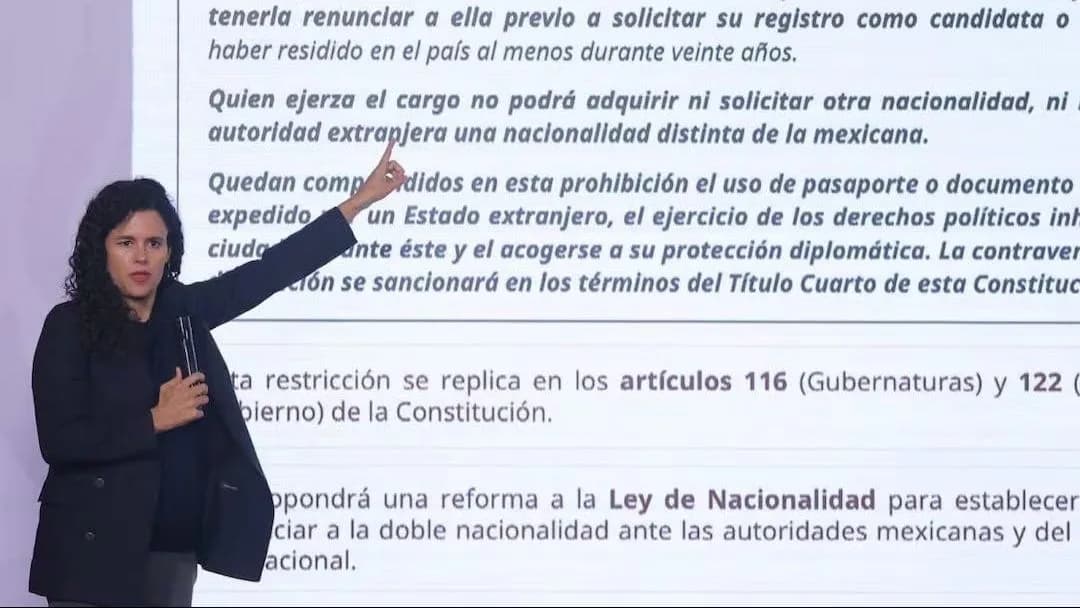 Sheinbaum propone prohibir doble nacionalidad a presidentes y gobernadores